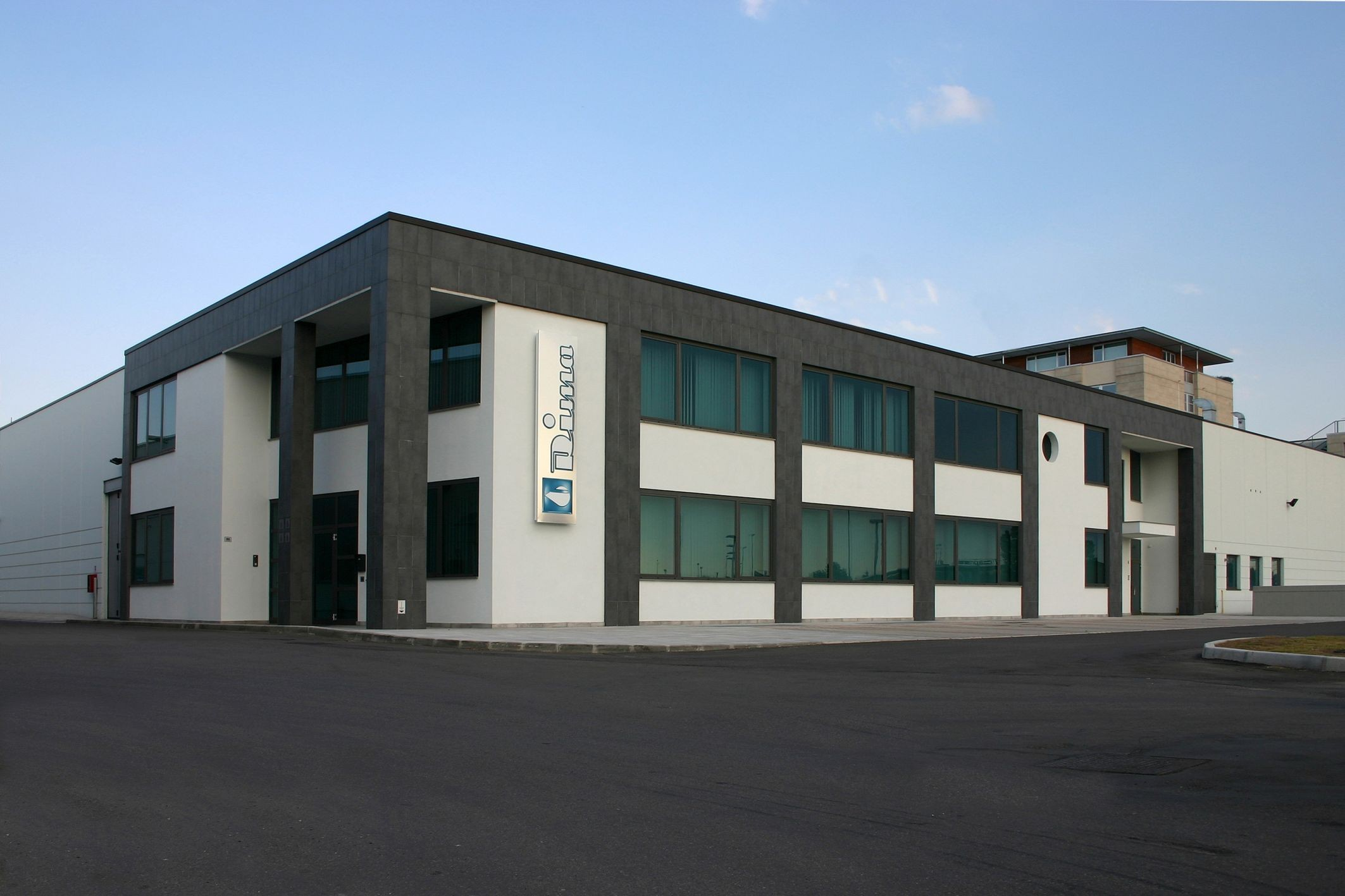 Les locaux de Dima